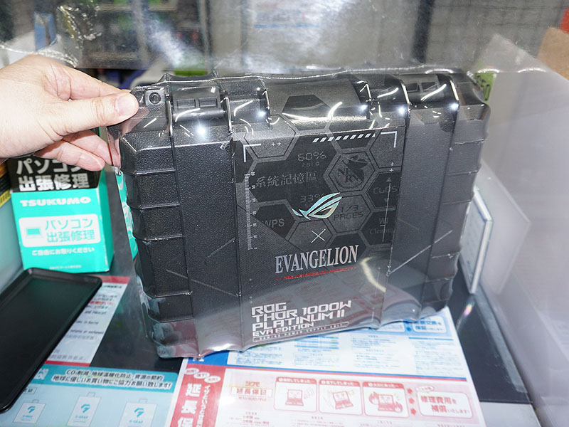 ROG THOR 1000W Platinum II EVA Edition(電源 60,980円)