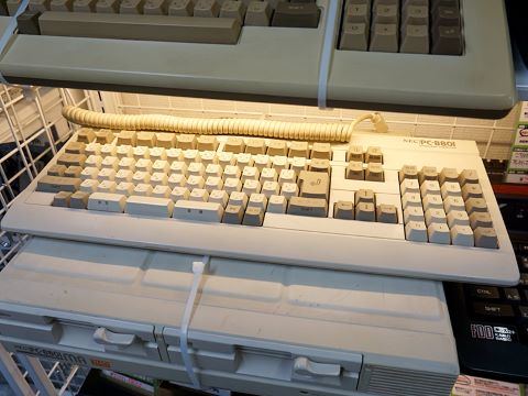 NEC - NEC PC-8801MAパソコン キーボード セット フルメンテナンス 動作品 NEC「PC-8801MA」のオーバーホール品が74,800円、キーボード付属