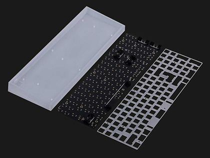 淡い光りが目を惹く自作キーボードキット「TOFU96 Mechanical Keyboard