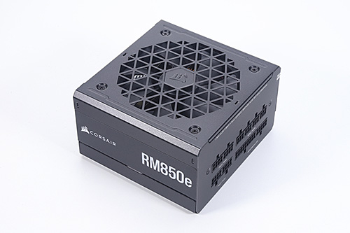 Ryzen 7 7700Xが5GHz以上で使える！高性能水冷クーラー「CORSAIR iCUE