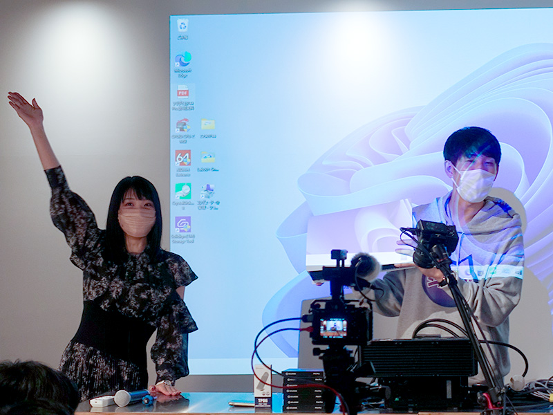 伊石真由さん（左）と清水貴裕氏（右）