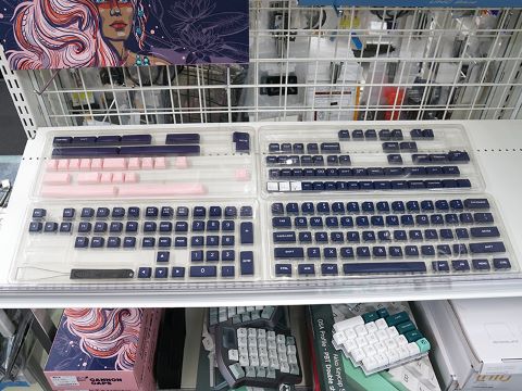 UNCカラーや人魚をモチーフとした交換用キーキャップセットが3製品 
