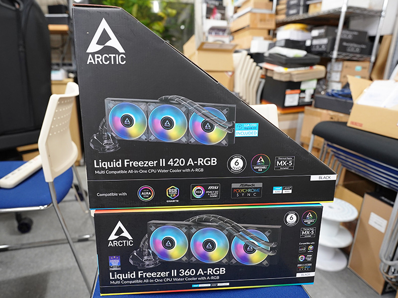 「Liquid Freezer II 360 A-RGB Rev.3」と「Liquid Freezer II 420 A-RGB Rev.1」