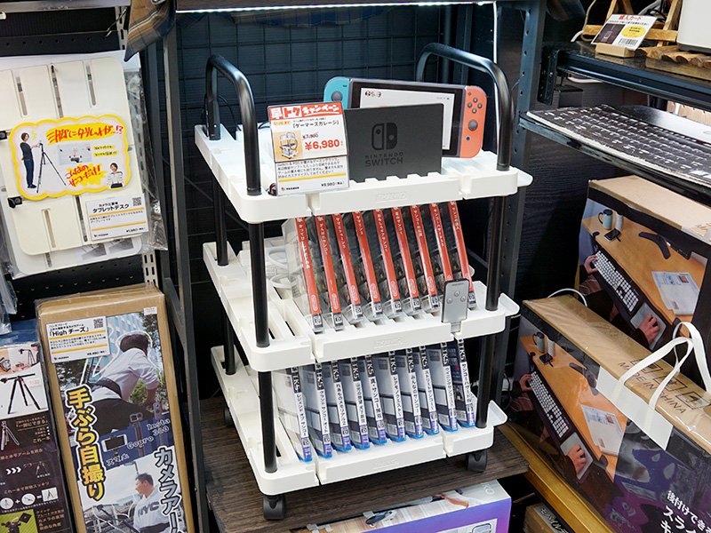 ゲーム機やソフトをすっきり収納！『ゲーマーズガレージ』