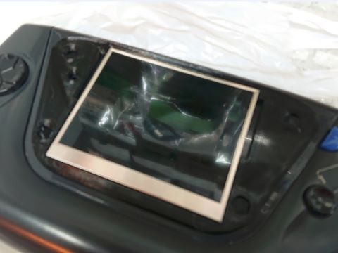 GGLCD」搭載ゲームギア向けの液晶パネル固定フレームが入荷、本体加工