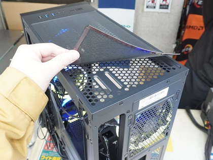 ウェーブ模様のフロントパネルを採用したPCケース「RGB WAVE」が発売、Sharkoon製 - AKIBA PC Hotline!