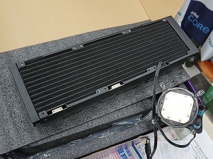 ProArtistの安価な360mm水冷クーラー「GRATIFY AIO5」が発売