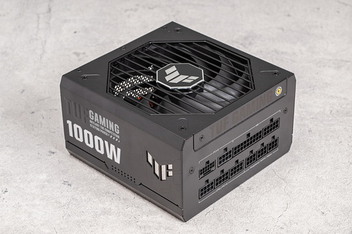 自作PCも“タフ”でなければ生きていけない!? 高耐久が自慢のASUS“TUF