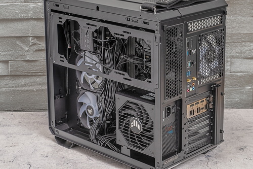 PCケース(自作PC用) Asus case PCケース - 全シリーズ｜ASUS 日本