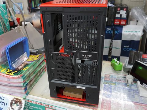2面パノラマ設計の“映える”PCケース「HYTE Y40」が発売 - AKIBA PC