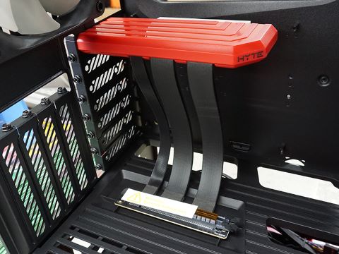 2面パノラマ設計の“映える”PCケース「HYTE Y40」が発売 - AKIBA PC