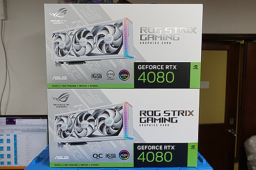 グラフィックボード・グラボ・ビデオカード ROG Strix GeForce RTX 4080 16GB White Amazon | ASUS ROG Strix GeForce RTX ™ 4080 ホワイト