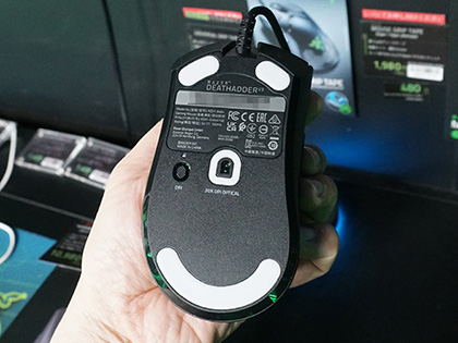 Razer人気マウスの有線モデル「DeathAdder V3」が登場、重さは約59g
