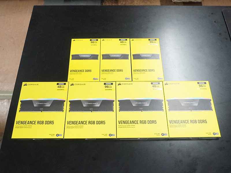 1枚あたり24GBおよび48GBの容量を実現した「VENGEANCE DDR5」と「VENGEANCE RGB DDR5」