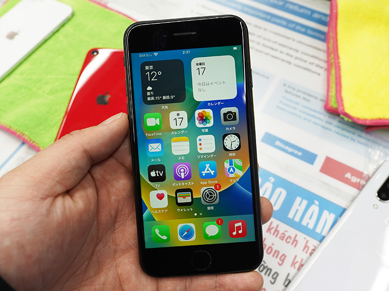 第2世代iPhone SE 64GB