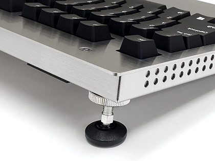 ステンレス筐体のメカニカルキーボード「Majestouch Metal SUS」が予約
