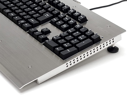 ステンレス筐体のメカニカルキーボード「Majestouch Metal SUS」が予約