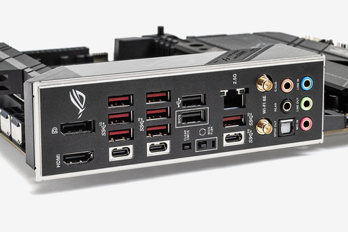 ゲームに強いRyzen 9 7900X3DとASUSのゲーミングブランド「ROG」で