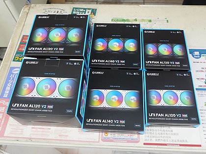 UNI FAN AL120 V2 RGB ブラック 6個 UNI FAN AL120 V2 RGB ブラック 6個