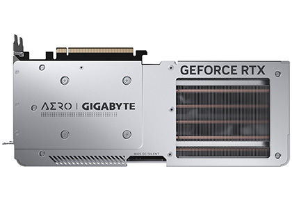 GIGABYTEは3連ファン、INNO3Dは2連ファン仕様のGeForce RTX 4070を発売