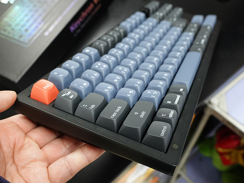 「Keychron V3」