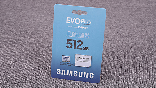 Nintendo Switch 本体 + 大容量microSD 512GB付き 512GBのmicroSDカードでNintendo Switchの容量不足を一気に解消