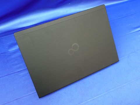 富士通の13.3インチ軽量ノート「LIFEBOOK U937/R」が22,800円！中古PC