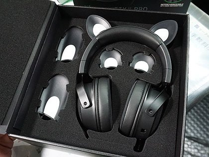 ミミ”が交換できるヘッドセット「Razer Kraken Kitty V2 Pro」が発売