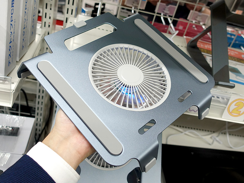 強冷FAN搭載ノートPCクーラー(DN-916226)