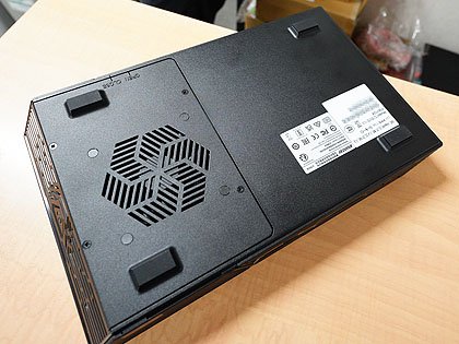 ASUSTORのM.2 SSD専用オールフラッシュNAS「FLASHSTOR」が発売