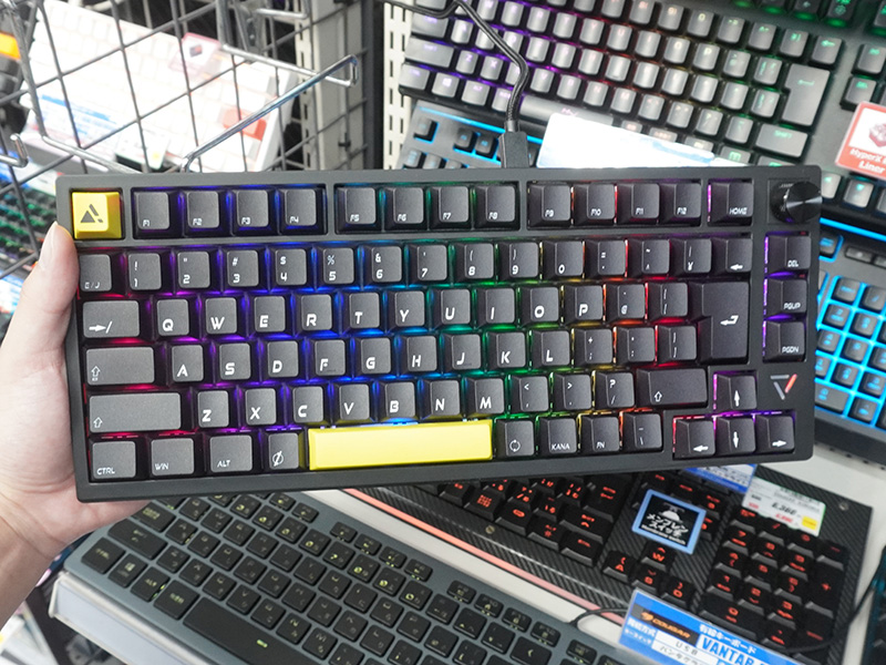 日本語配列の「UP-MKGA75-J」