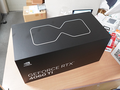 NVIDIA純正の「GeForce RTX 4060 Ti Founders Edition」が店頭入荷