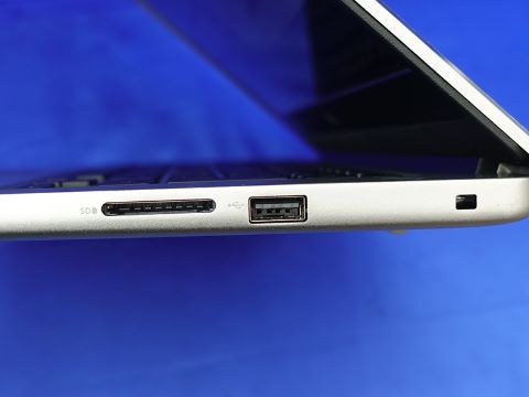 第8世代Core搭載の14インチフルHDノート「Inspiron 7472」が37,800円 