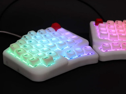 自作キーボード ortho47t キーキャップ キースイッチ TRRSケーブル付 使いやすさを追求した左右分離型自作キーボードキット「Timothy」が
