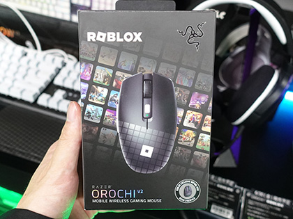 Razer × Robloxコラボのゲーミングデバイスが3製品、白と黒のツートン