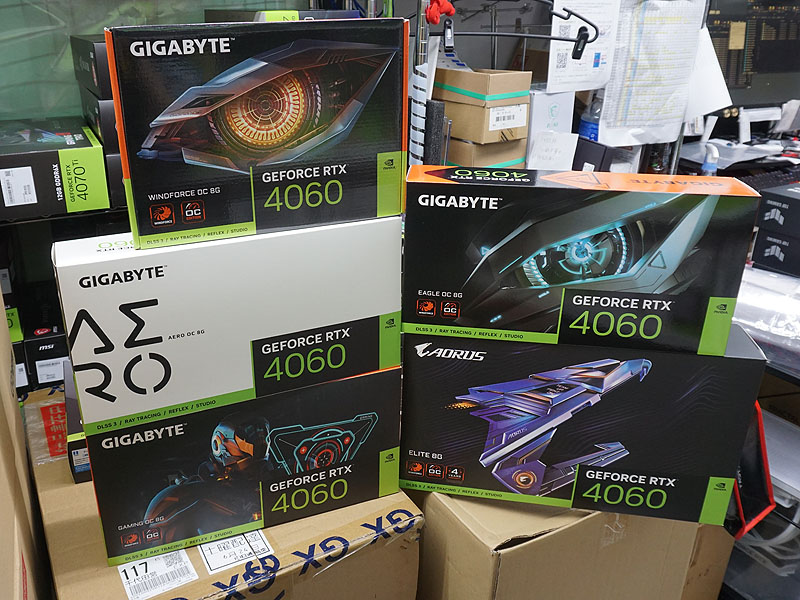 GIGABYTE製品