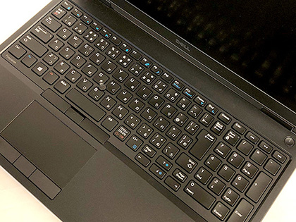 Core i7-8750HやQuadro P2000搭載の15.6型ノートPCが71,980円、“中古の 