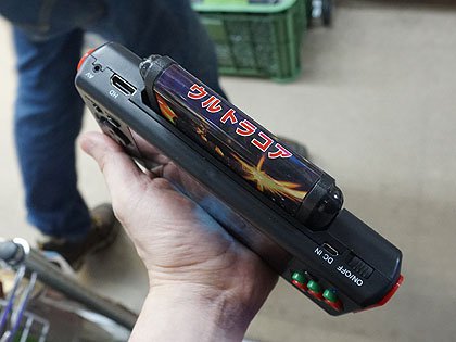 ポータブルメガドライブ互換機「IPS 16ビットポケットMD HD」が発売