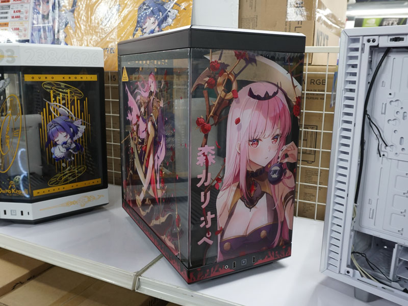 「HYTE Y40 Mori Calliope Limited Edition」