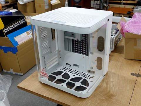 新品未開封☆Jonsbo TK-1 ホワイト 曲面ガラス PCケース Amazon.co.jp: JONSBO TK-1 ホワイト Micro ATX ミニタワー