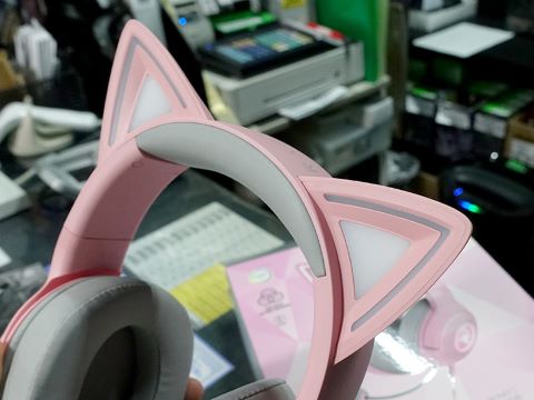 Razerのネコミミ付きヘッドセットに新モデル、好きなヘッドセットで