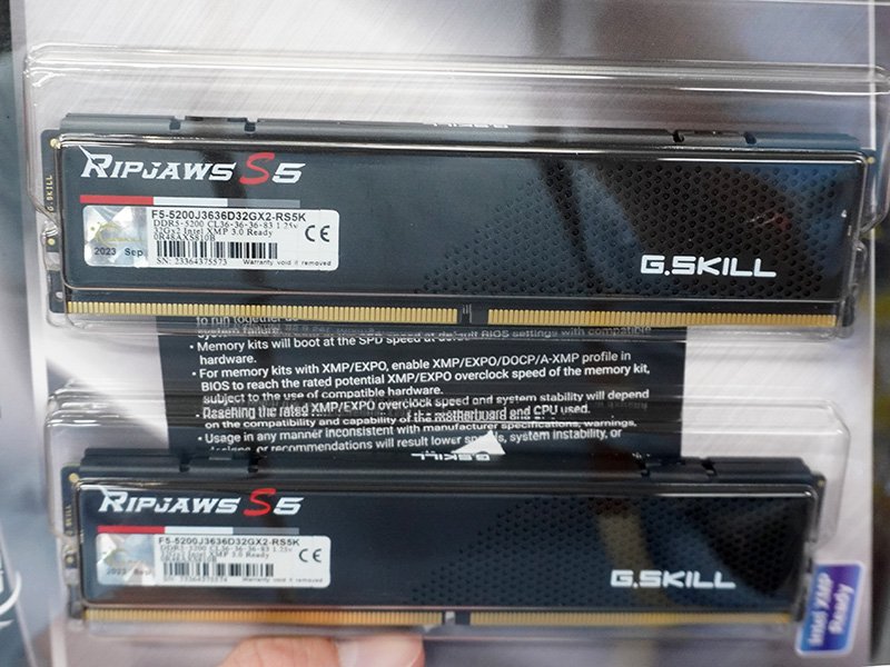 G.SKILLのDDR5-5200メモリ32GB×2枚組が入荷、クーラーに干渉し