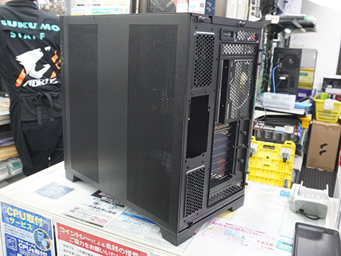 改造PCケース ピラーレス構造のPCケース「O11D EVO XL」が発売、拡張性が更に向上