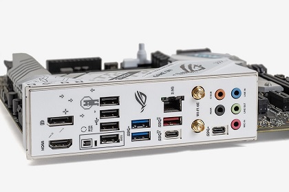 人気のROG STRIXシリーズ随一の高コスパに注目！ASUS「ROG STRIX