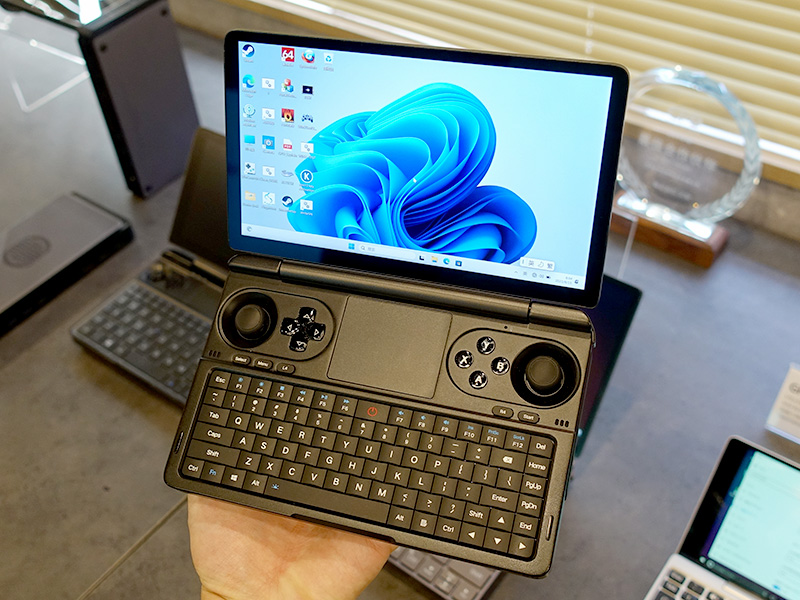 「GPD WIN Mini」開発サンプル機