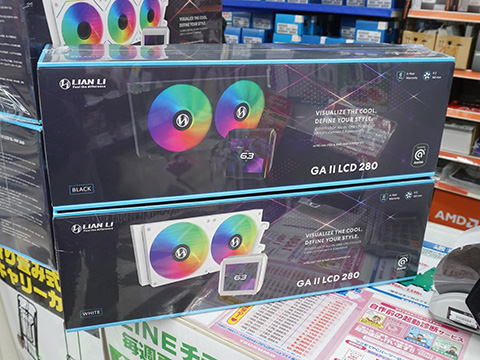 2.88インチディスプレイ搭載の水冷キット「Galahad II LCD」がLian Li