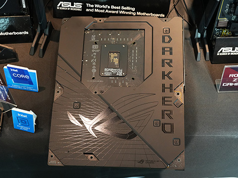ASUSの第14世代Core対応マザーが計6製品、本格水冷対応の「ROG MAXIMUS