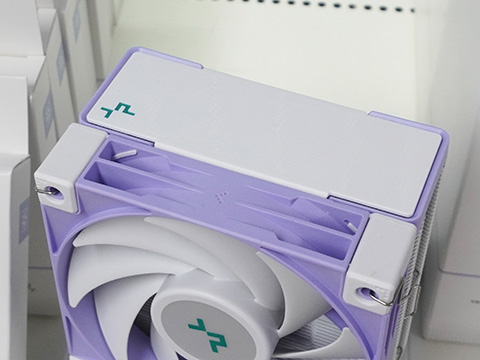 ドスパラ×DeepCoolコラボのPCパーツに新モデル、落ち着いた色合いの