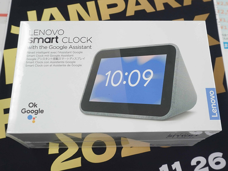 Lenovo Smart Clock with the Google Assistant