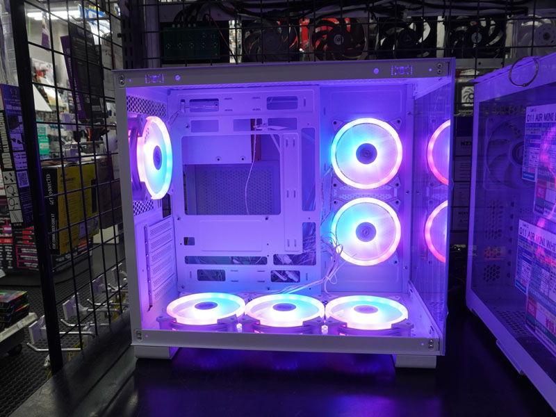 <a href="https://akiba-pc.watch.impress.co.jp/docs/news/news/1543971.html" class="deliver_inner_content i">CPS C3T500 ARGB</a>